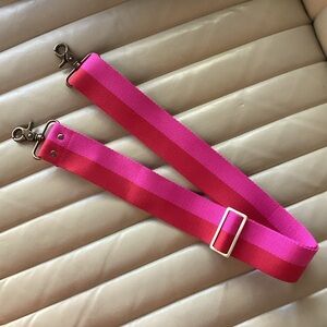 Parker Thatch Pink/Red Adjustable Bag Strap